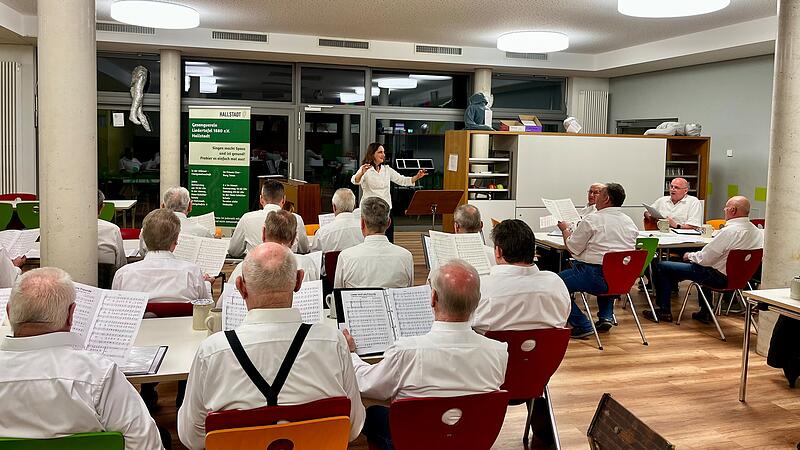 Die M&auml;nnergemeinschaft Hallstadt macht einfach weiter - trotz des infekti&ouml;sen M&auml;nnerchorsterbens
