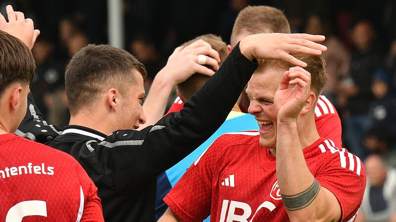 Haben Leon Holzheid (rechts) und der FC Lichtenfels auch am Samstag Grund zum Jubeln?