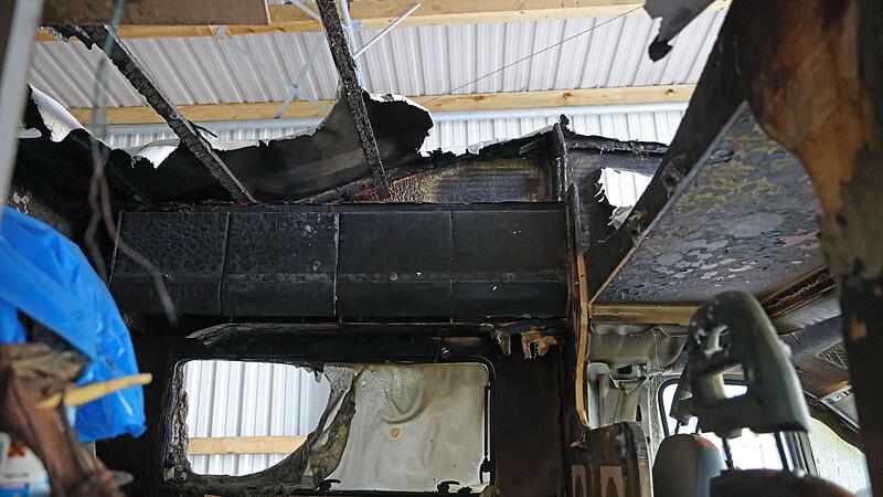 Ausgebranntes Wohnmobil der NSU-Terroristen