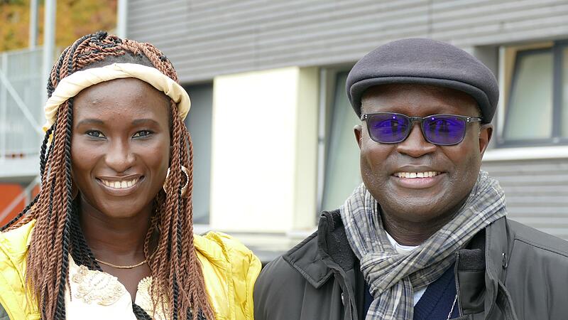 Jeanne Maty Tine freute sich, Bischof André Guèye in Bamberg wiederzusehen. Jeanne Maty Tine freute sich, Bischof André Guèye in Bamberg wiederzusehen.