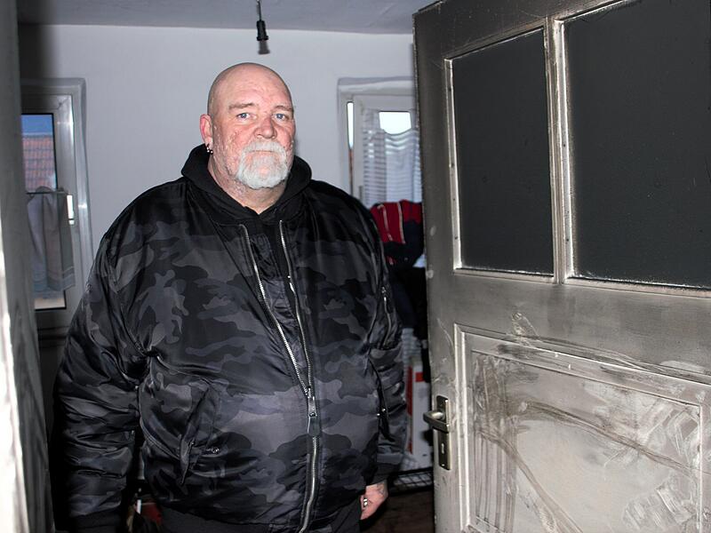 Er steht kurz vor Weihnachten vor dem Nichts: Stefan Hofmanns Wohnung ist nach einem Brand unbewohnbar.