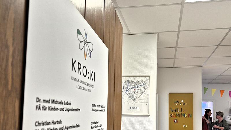 Ein Bilderrundgang durch die Praxis am Tag der Er&ouml;ffnungDie neue Facharztpraxis f&uuml;r Kinder- und Jugendmedizin in Kronach