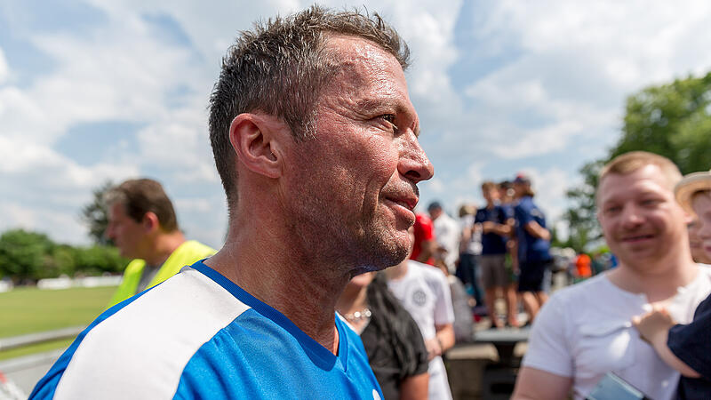 2018 kehrte Lothar Matthäus sogar für ein Pflichtspiel zu seinem FC Herzogenaurach zurück. Immer wieder ist er bei seinem Jugendklub zu Gast. 2018 kehrte Lothar Matthäus sogar für ein Pflichtspiel zu seinem FC Herzogenaurach zurück. Immer wieder ist er bei seinem Jugendklub zu Gast.