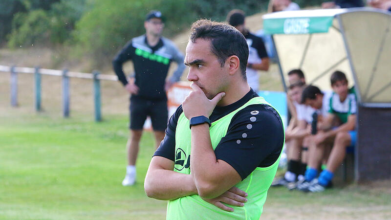 Fu&szlig;ball-Kreisklasse Kulmbach TSC Mainleus Nico do Adro Trainer