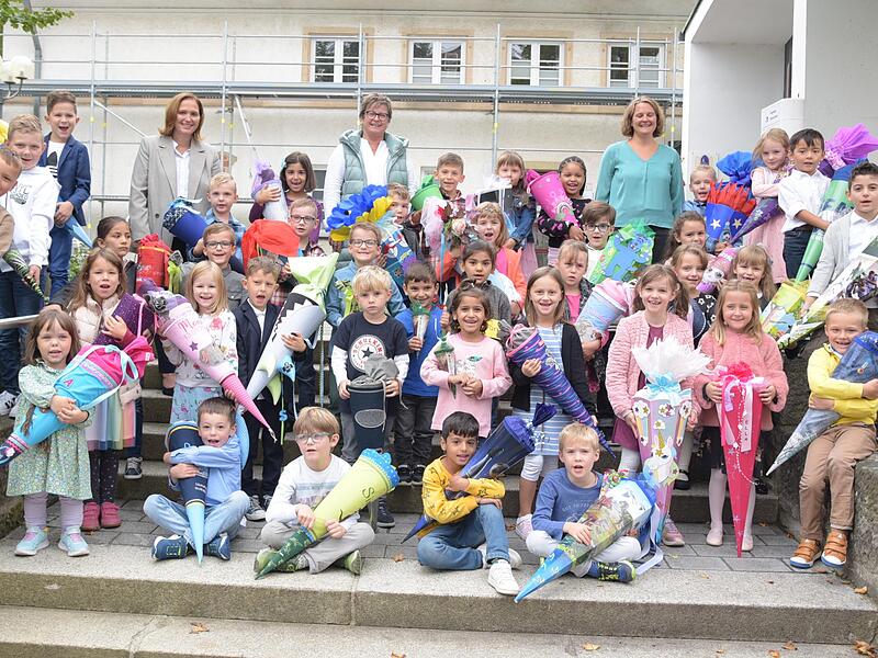 Die Erstklässer der Grundschule Ziegelhütten2022 Schulanfang