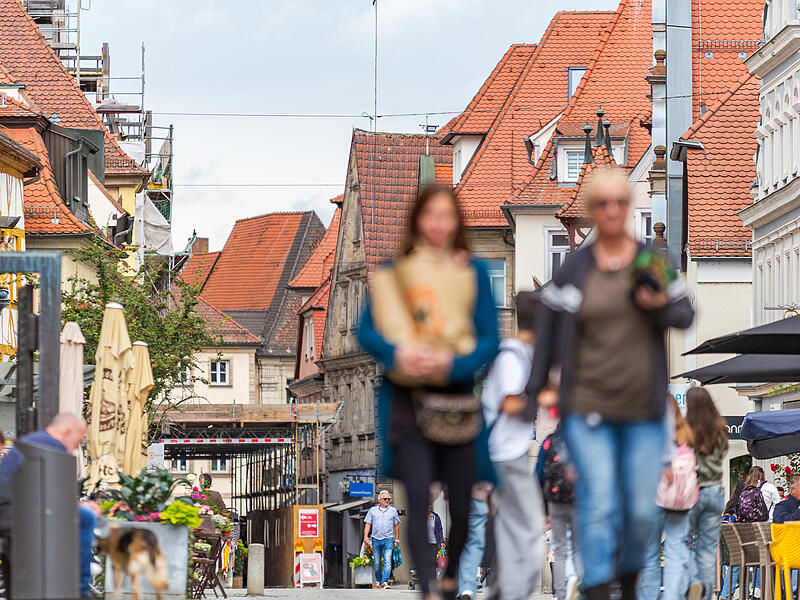 Innenstadt Forchheim Deutsche Innenstädte sind wieder beliebter (wie hier in Forchheim), das geht aus der aktuellen Deutschlandstudie Innenstadt hervor. Befund zwei: Die Kommunen und Akteure müssen weiterhin ihre Hausaufgaben erledigen, wollen sie die positive Trendwende beibehalten.