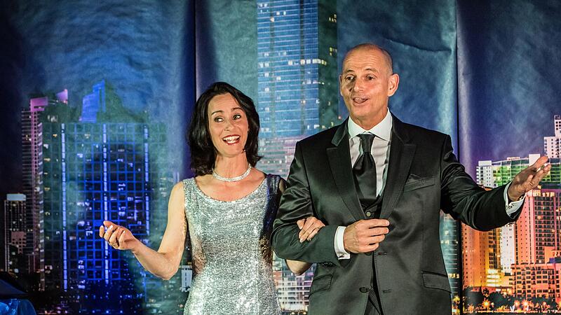 Zur&uuml;ck in Neustadt: Leona und Stefan Kellerbauer, hier bei ihrer Filmmusik-Gala im Jahr 2019, er&ouml;ffnen den Kultursommer 2022.