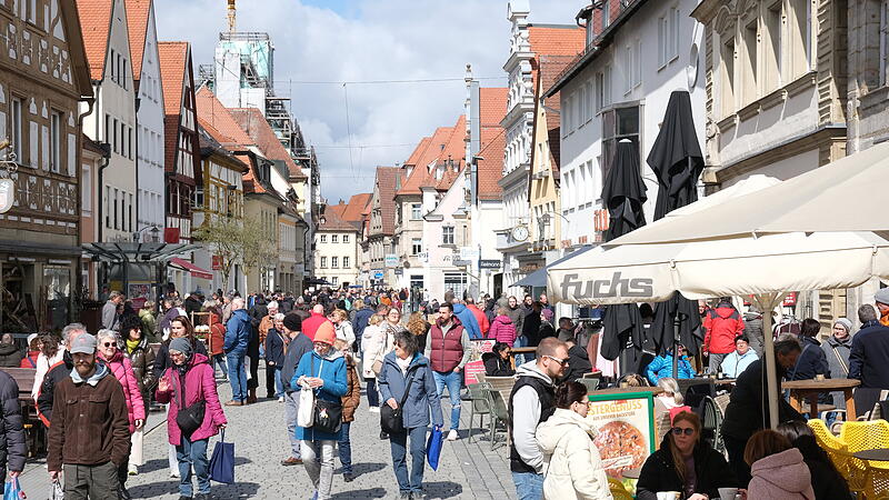 Jahrmarkt und verkaufsoffener Sonntag locken nach Forchheim
