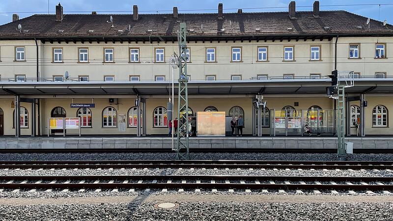 Der Bahnhof Forchheim vor der Sanierung.