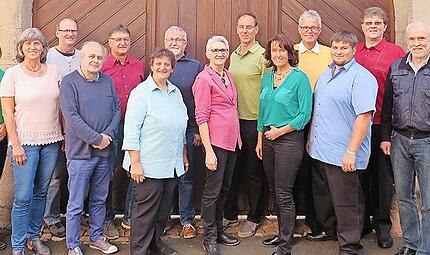 Das Hammelburger Ensemble Sing’n Swing tritt zum ersten Mal im Bürgerhaus auf. Das Hammelburger Ensemble Sing’n Swing tritt zum ersten Mal im Bürgerhaus auf.