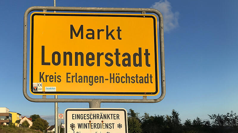 Welche Beilagen dürfen in Lonnerstadt zusammen mit dem Amtsblatt zugestellt werden? Um diese Frage dreht sich ein Konflikt in der Gemeinde.