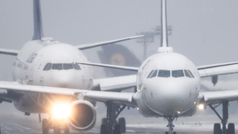 Winterbetrieb am Flughafen Frankfurt Winterbetrieb am Flughafen Frankfurt