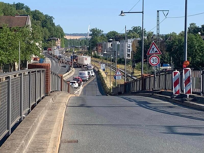 Chaos in Coburg: Ein Unfall auf der Stadtautobahn war am Dienstagmorgen der Auslöser für viele Staus.