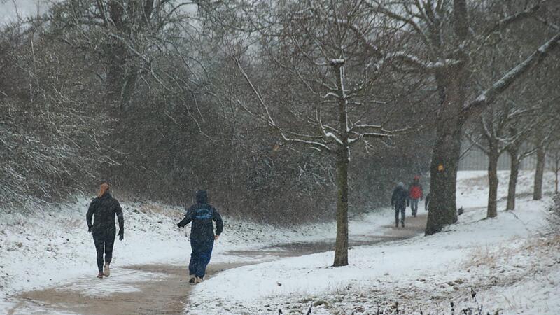 Wintersport zu Fu&szlig; - auf dem Weg zum StaffelbergSchnee im Staffelsteiner Land