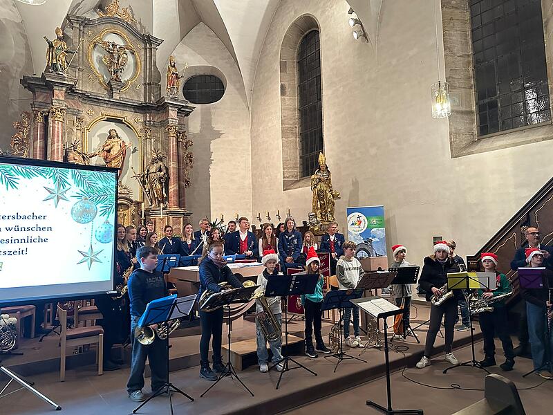 Adventsmarkt Oberleichtersbach Adventsmarkt Oberleichtersbach