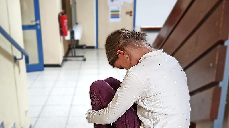 Mit ihren N&ouml;ten k&ouml;nnen sich Kinder und Jugendliche an die Jugendsozialarbeit ihrer Schule wenden.