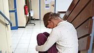 Mit ihren Nöten können sich Kinder und Jugendliche an die Jugendsozialarbeit ihrer Schule wenden. Mit ihren Nöten können sich Kinder und Jugendliche an die Jugendsozialarbeit ihrer Schule wenden.