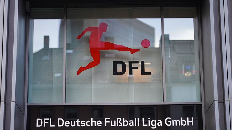 Deutsche Fußball Liga GmbH DFL - Zentrale mit Logo Deutsche Fußball Liga GmbH DFL - Zentrale mit Logo