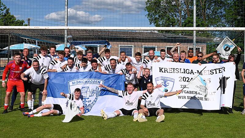 Das Meisterteam des TSV Mönchröden II.