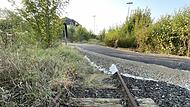 In Gerolzhofen sind die Gleise der stillgelegten Steigerwaldbahn mittlerweile unter einem Fuß- und Radweg verschwunden.