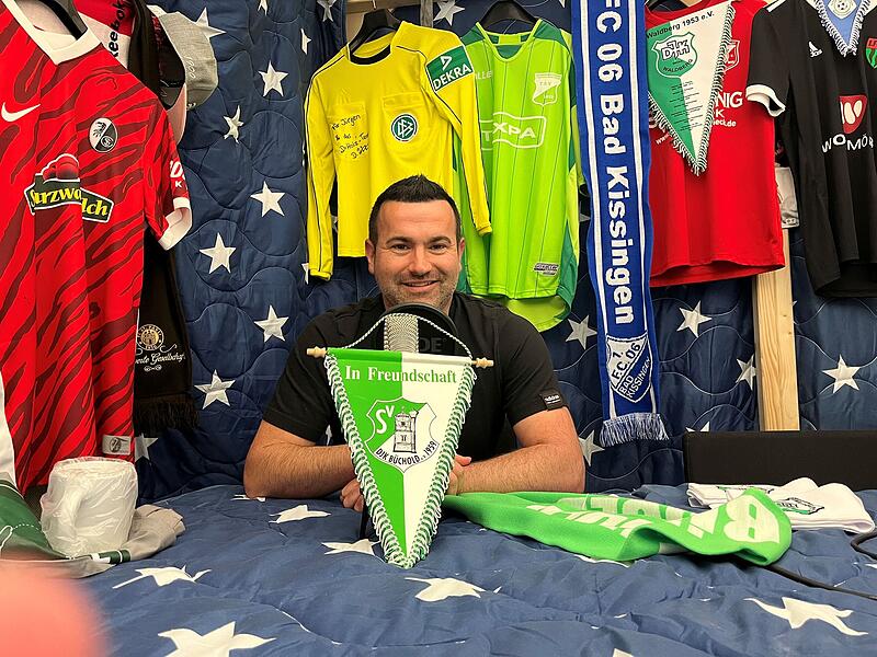 Niko Wolf im Rh&ouml;ner Fu&szlig;ball-Podcast Du Holz