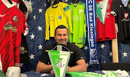 Niko Wolf im Rh&ouml;ner Fu&szlig;ball-Podcast Du Holz