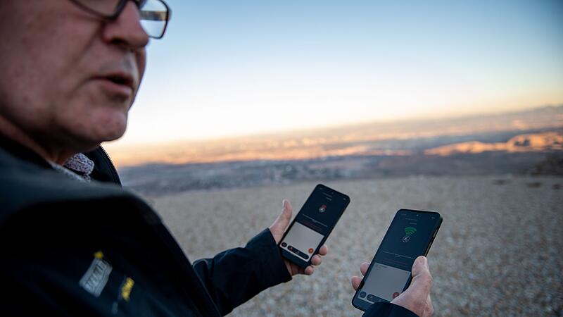 Smartphones Satelliten Bullitt