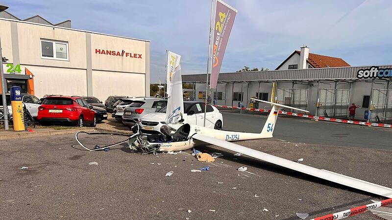 Segelflugzeug über Tankstelle in Bamberg abgestürzt
