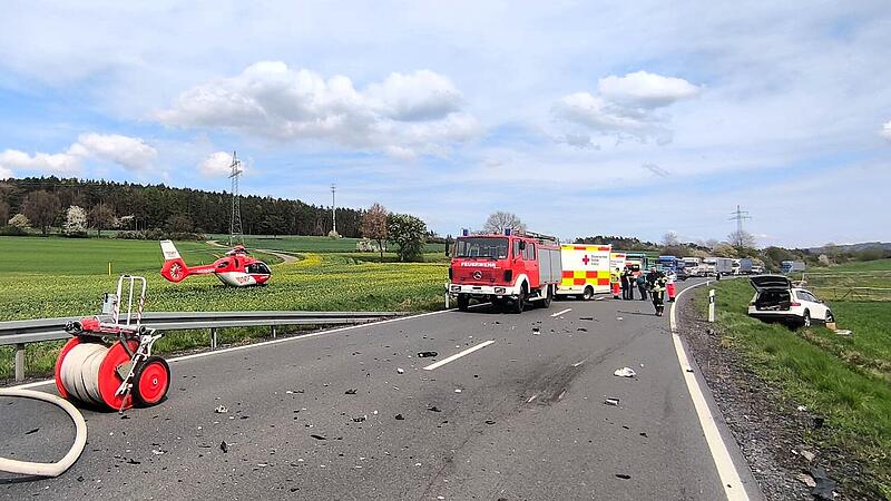 Zu einem schweren Unfall kam es auf der B 85 bei Stockheim
