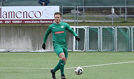 Der Neudrossenfelder Innenverteidiger Lukas Beszczynski kehrt nach zwei Jahren zu seinem Heimatverein VfR Katschenreuth zur&uuml;ck.
