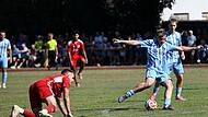 Dampfach am Boden: Mit bisher vier Punkten aus vier spielen rangiert der Landesliga-Absteiger auf Platz. Das Bild zeigt die Partie gegen Tabellen-Kellerkind Knetzgau, die im Remis endete. Ryan Evans Dampfach am Boden: Mit bisher vier Punkten aus vier spielen rangiert der Landesliga-Absteiger auf Platz. Das Bild zeigt die Partie gegen Tabellen-Kellerkind Knetzgau, die im Remis endete. Ryan Evans