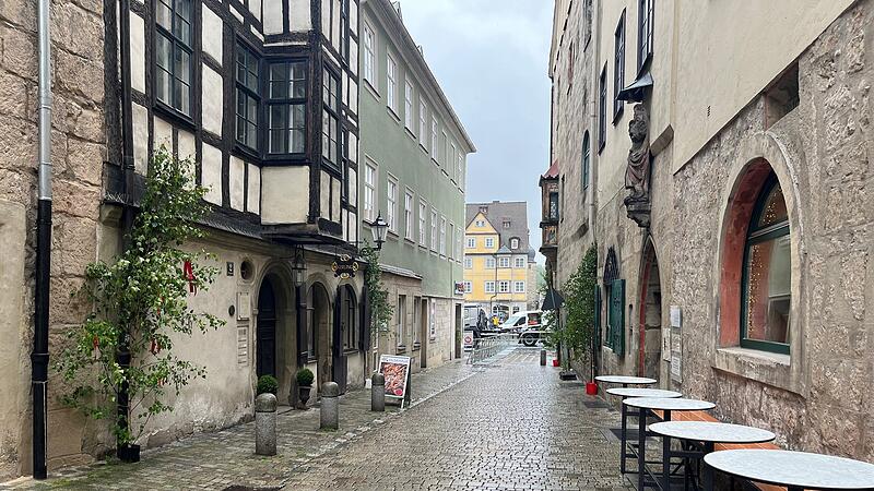 Auch die Stadt Coburg stellt Bäume zum Schmücken zur Verfügung. Auch die Stadt Coburg stellt Bäume zum Schmücken zur Verfügung.