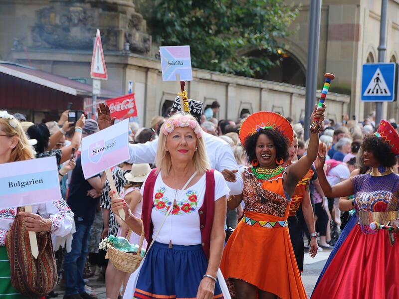 Integrationsbeirat Bad KissingenDas war der Rakoczy-Festzug 2024 in Bildern