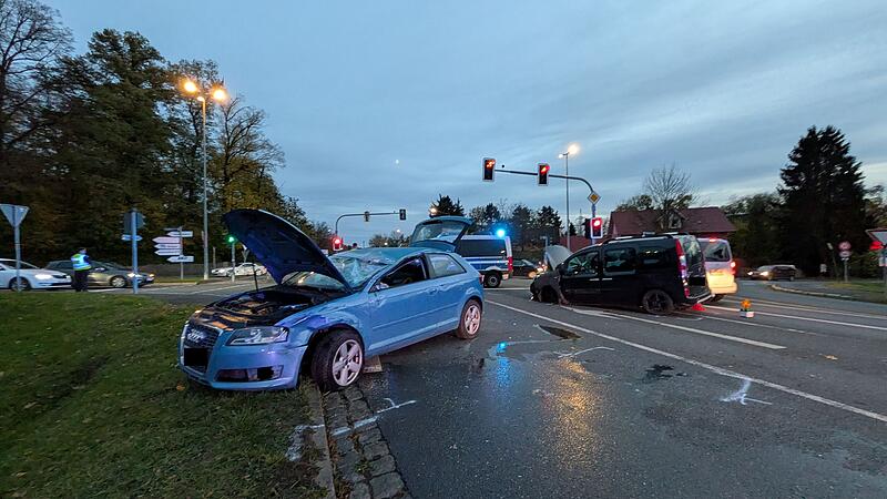Unfall Saalfelder Stra&szlig;e