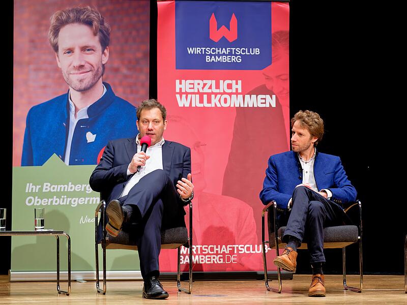 Lars Klingbeil zu Besuch bei Sebastian Niedermaier Lars Klingbeil zu Besuch bei Sebastian Niedermaier