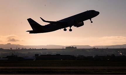 Flugzeug