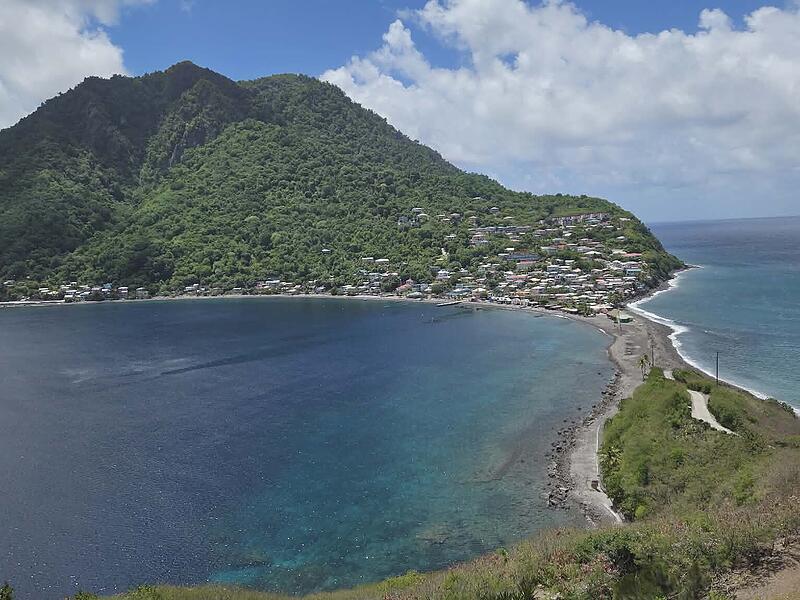 Die karibische Insel Dominica ist mit 750 Quadratkilometern nur etwas kleiner als die Stadt Hamburg. Die Einwohnerzahl liegt mit 73.000 aber noch unter der von Bamberg.