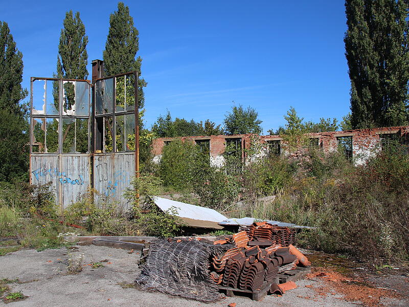 Lost Place - der Alte Lokschuppen in CoburgLost Place - der Alte Lokschuppen in Coburg Lost Place - der Alte Lokschuppen in Coburg