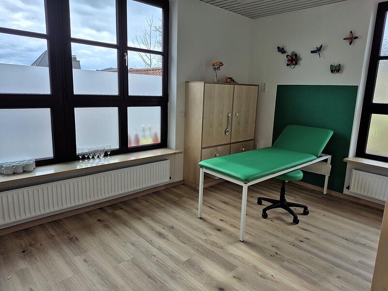 Ein Bilderrundgang durch die Praxis am Tag der Er&ouml;ffnungDie neue Facharztpraxis f&uuml;r Kinder- und Jugendmedizin in Kronach