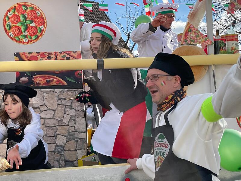 Faschingsumzug in Steinach am 15. Februar 2026Faschingsumzug in Steinach am 15. Februar 2026 Faschingsumzug in Steinach am 15. Februar 2026Faschingsumzug in Steinach am 15. Februar 2026
