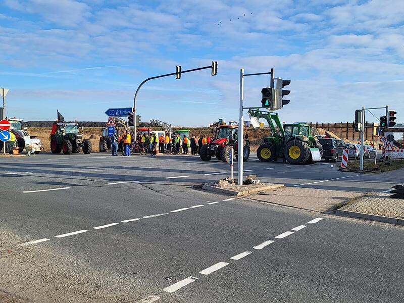 Bauernproteste entlang der B470Bauernproteste in Höchstadt