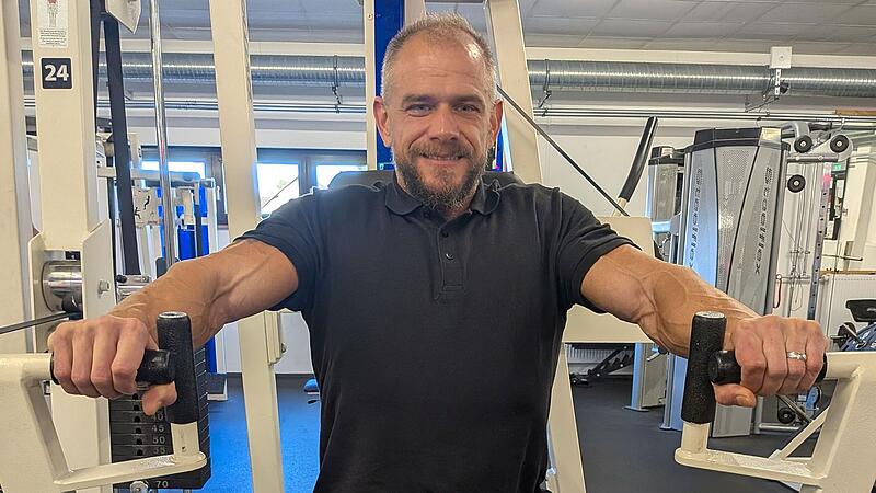 Der neue Deutsche Meister Thorsten Wehrsdorfer trainiert t&auml;glich selbst in seinem eigenen Fitness-Studio in Weismain.