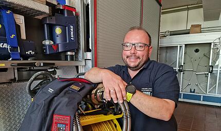 Ariel Karwacki ist seit Kindheitstagen bei der Feuerwehr. Nun &uuml;bernimmt er als Kreisbrandmeister Verantwortung f&uuml;r die Wehren im Markt Burkardroth.