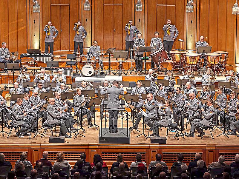 Das Heeresmusikkorps Veitsh&ouml;chheim ist auf vielen B&uuml;hnen dieser Welt zu sehen. Soldaten- und Reservistenkameradschaft Nordhalben