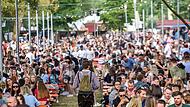 Full House unter freiem Himmel: Das Sander Altmain-Weinfest zieht jährlich bis zu 12.000 Besucher an – da muss auch das kulinarische Angebot breit gefächert sein, um jeden Geschmack zu bedienen.