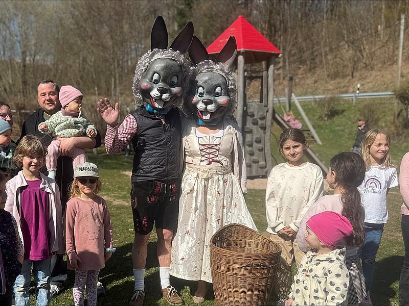 Osterhasensuche in Wartenfels: H&auml;schen waren gut versteckt