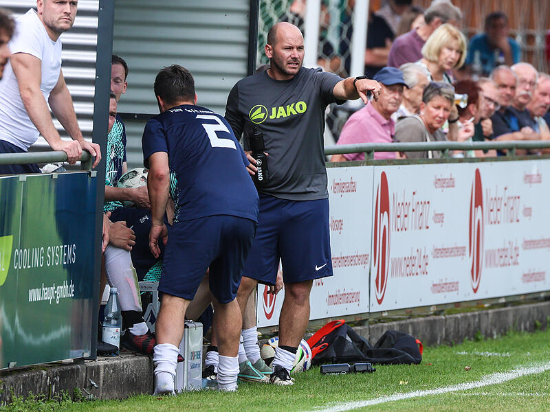 Christian Brandt hat den TSV Steinberg zuletzt zu vier Siegen in Folge gecoacht.