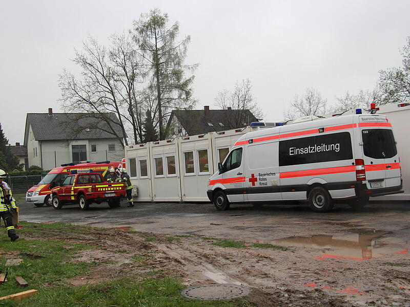 Brand im Schulschwimmbad AdelsdorfBrand im Schulschwimmbad Adelsdorf