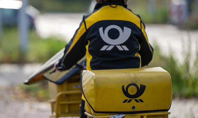 Deutsche PostForchheim & Fränkische Schweiz Bundesweit steht die Post wegen anhaltender Zustelldefizite in der Kritik. Auch in Forchheim kommt es regelmäßig zu Problemen. Zuletzt hat es genervte Anwohner im Stadtteil Reuth getroffen.