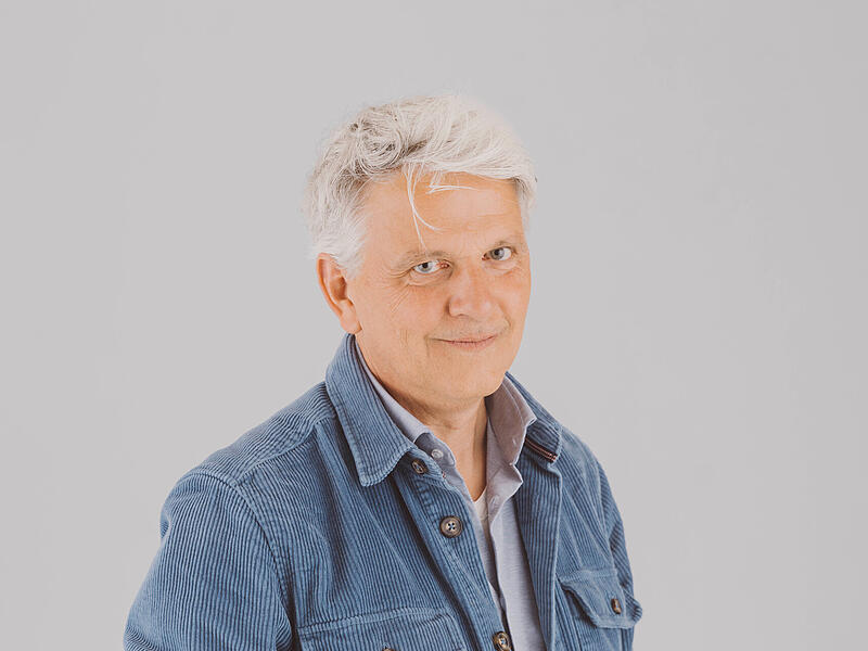 Schauspieldirektor Matthias Straub Schauspieldirektor Matthias Straub beendet nach der Spielzeit 2025/26 seine Tätigkeit am Landestheater Coburg.